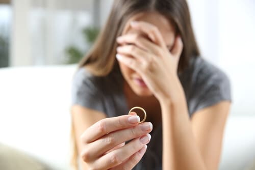 ストーカーの対策方法!効果的な対策・NGな対策を解説!