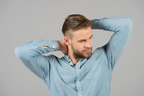 肩幅の平均は何センチ?男女別&身長別に肩幅の平均サイズをご紹介