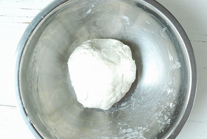 サクもちとろ~り!ホットケーキミックスで簡単に作れる♡韓国の人気おやつ「チーズボール」