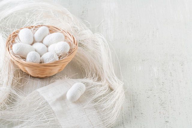 実はこんなにたくさん!? 結婚記念日の名前一覧!数え方やおすすめのプレゼントをご紹介