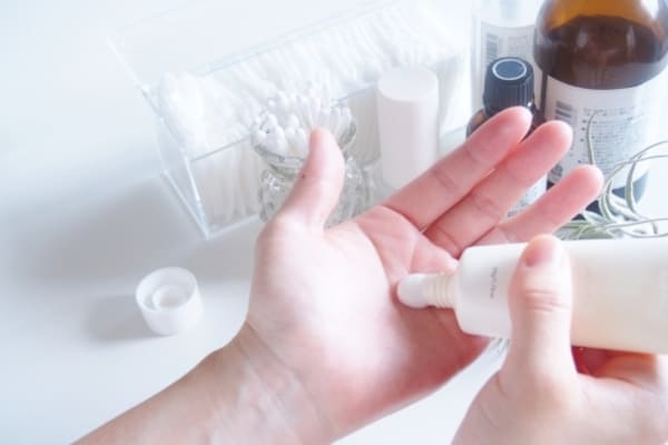 静電気を除去する方法9選!対策グッズはどれがおすすめ?