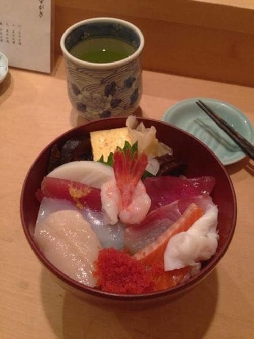 西麻布の寿司屋おすすめ15選!デートに人気なミシュラン店や隠れた名店も!