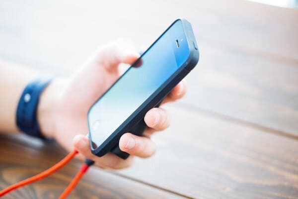 iPhoneの充電器ケーブルをコンビニで買う時の注意点5つ!
