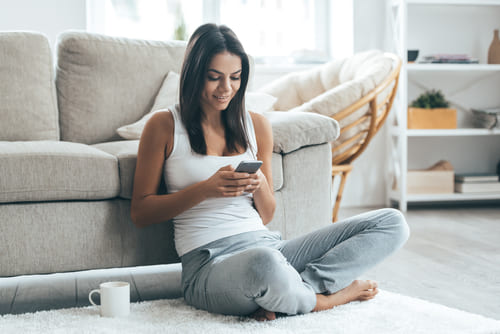 媚びない女性の9つの特徴まとめ!モテる理由とは?