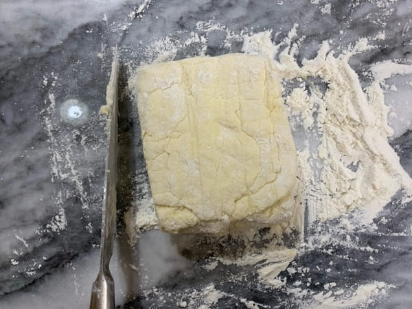 あの人気メニューを再現!ホットケーキミックスでつくる♡簡単すぎるバターミルクビスケット