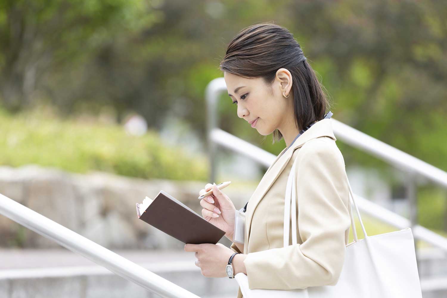 「女性率100%の会社」は働きやすい?社員に聞いた、良い点・大変な点