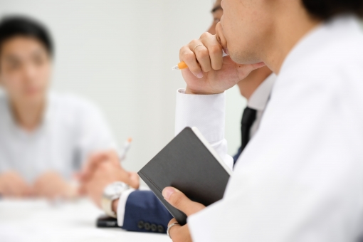 自分に自信が持てない人の原因と克服方法解説!