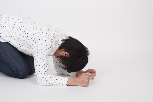 自分に自信が持てない人の原因と克服方法解説!