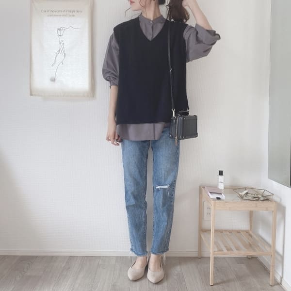 大人気GU「ニットベスト」のボトムスは何が正解?!やっちゃいけないNGコーデはコレ!