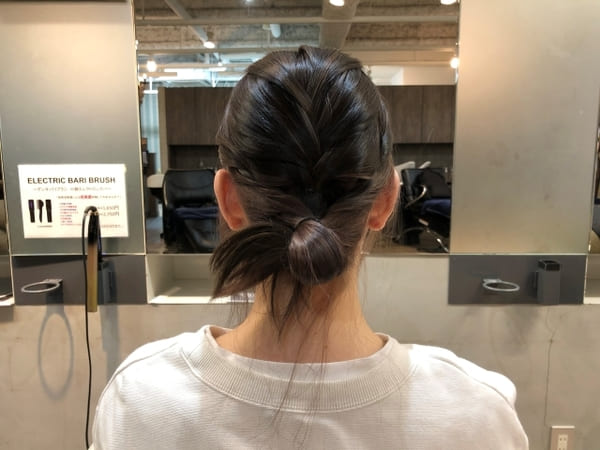 伸びかけヘアを可愛く&おしゃれに♡簡単ゆるふわ「お団子ヘアアレンジ」