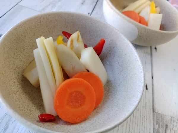 夏までにお腹ぽっこり解消!栄養士が教える今が旬♡セロリの簡単レシピ4選