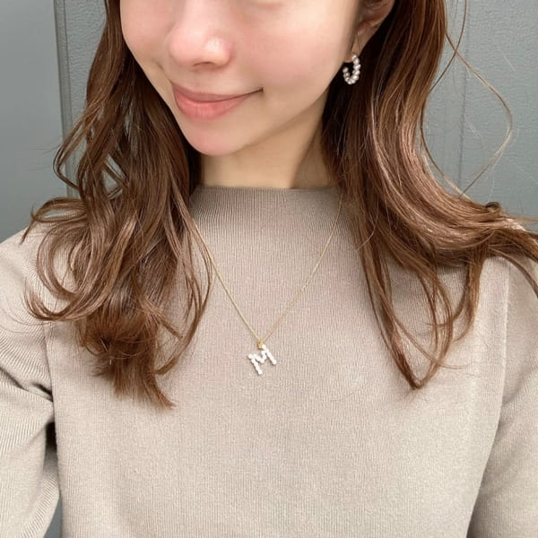 売り切れ前に急いで!おしゃれさんたちがこぞって買ってる♡ZARAのイニシャルアクセサリー