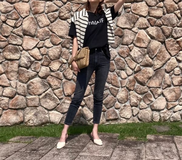 季節の変わり目こそ「グレーデニム」が使える!ZARAデニムで更新する夏→秋スイッチコーデ術1.jpg