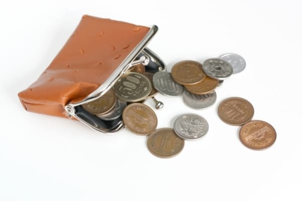 コンビニでクレジットカードは使える?サインは不要なの?