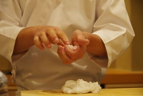 難波の寿司屋おすすめ17選!高コスパなミシュラン店や隠れた名店も!