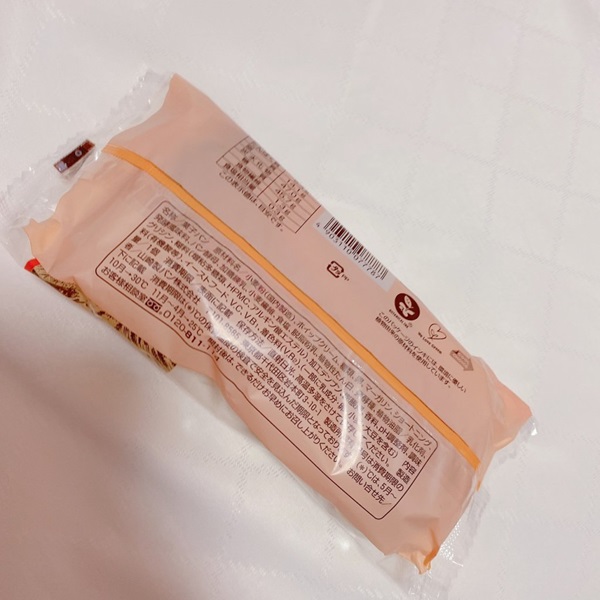ファミリーマート,ホイップメロンパン