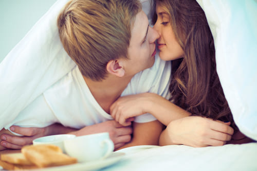 付き合った人数は?男性へのお手本回答&本音が知りたい!