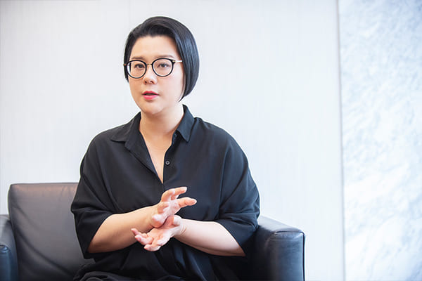 30前後の女は“不幸”がデフォルト「若いうちはもっとジタバタしましょうよ」【酒井順子×ジェーン・スー】
