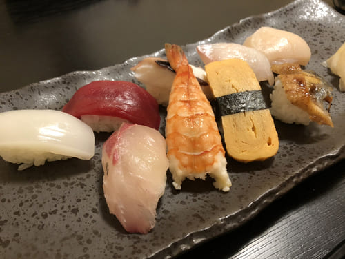草津駅の寿司屋おすすめ5選!駅前の高コスパ人気店や回転寿司も!