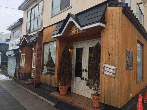 函館エリアのクレープ人気店13選!駅前の行列店やカフェクレープも!