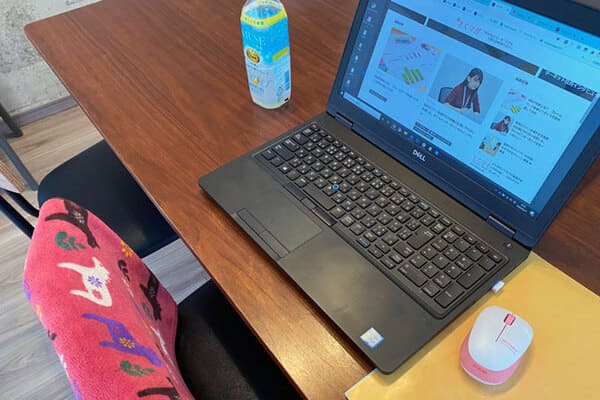 子育てしながら在宅勤務(リモートワーク) 2歳の子どもがいるお母さん社員