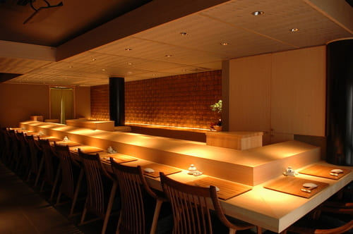 西麻布の寿司屋おすすめ15選!デートに人気なミシュラン店や隠れた名店も!