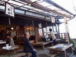 【京都】伏見稲荷大社の参拝時に!神秘的な稲荷山をハイキング1.jpg