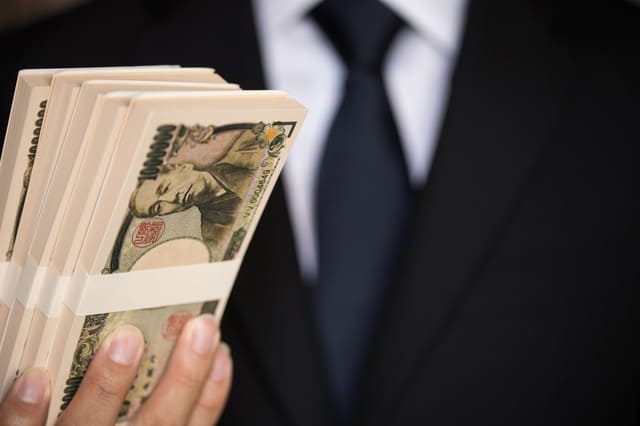 コストコの年会費は?無料で買い物する方法があるの?