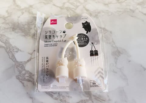 ダイソーさんコレはズルいよ…!目があった瞬間に即買い♡散らばりがちなアレをまとめるキャップ