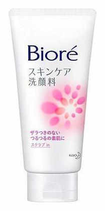 人気な拭き取り化粧水8選!プチプラのものや使い方・順番も紹介!