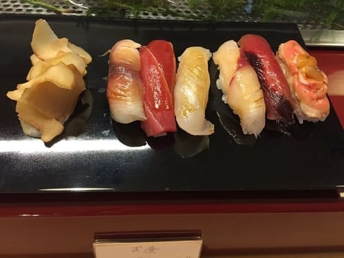 御茶ノ水の寿司屋おすすめ10選!駅前のミシュラン店や隠れた名店も!