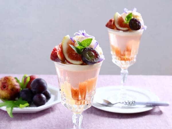 おうちカフェにおすすめ!秋らしい可愛いスイーツ♡ロゼワインと無花果のゼリーパフェ1.jpg
