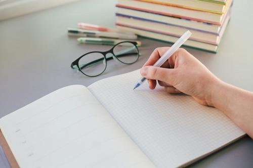 説明下手な人の特徴は?苦手を克服するための練習方法と上手い人の特徴も