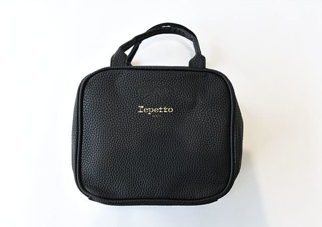 この付録見かけたらすぐ買って!公式は即完売!セレブ御用達の高級ブランドマルチポーチ1.jpg